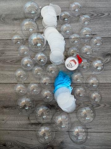 Kerstballen doorzichtig en platte om te bestickeren beschikbaar voor biedingen