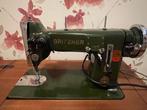 naaimachine in een meubel, Hobby en Vrije tijd, Naaimachines en Toebehoren, Ophalen, Gebruikt, Naaimachine, Overige merken