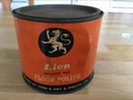 Lion Floor Polish rond oranje blik gemaakt door Carr (leeuw), Verzamelen, Blikken, Ophalen of Verzenden, Gebruikt, Overige, Overige merken