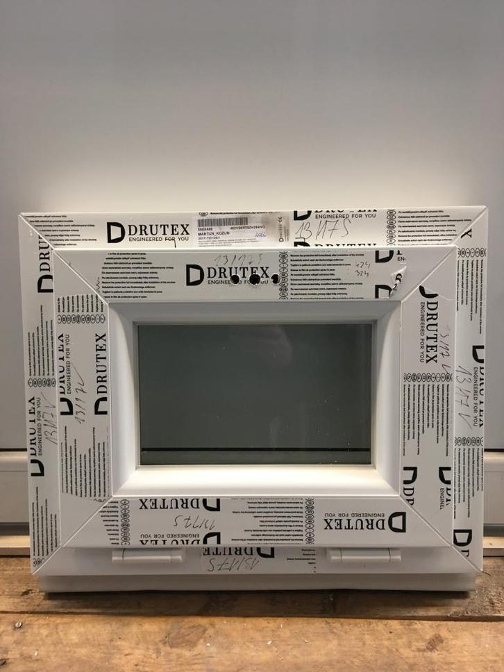 Kunststof kiep kozijn 50 x 40 wit RAL 9016, Doe-het-zelf en Verbouw, Kozijnen en Schuifpuien, Nieuw, Raamkozijn, Kunststof, Minder dan 75 cm