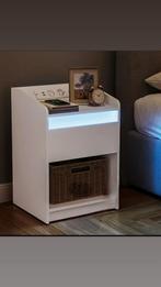 Nachtkastje met lade en open vak, Huis en Inrichting, Kasten | Dressoirs, Verzenden, Zo goed als nieuw, Met lade(s), 25 tot 50 cm