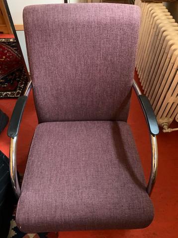 2 Comfortabele Rode en Paarse Stoelen- Leolux Stijl beschikbaar voor biedingen