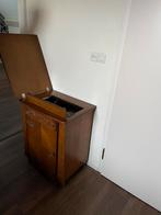 Antieke Naaimachine in Houten Kast, Ophalen