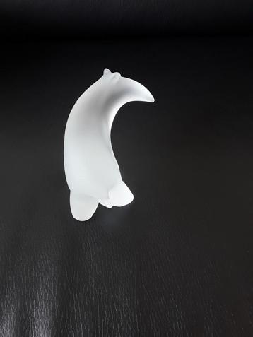 Prachtige  mat  glazen IJSBEER SCULPTUUR   (  In nieuwstaat beschikbaar voor biedingen
