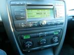 Skoda Octavia Combi 1.8 TSI 161pk Clima Cruise Trekhaak 1300, Voorwielaandrijving, 65 €/maand, Stof, Gebruikt