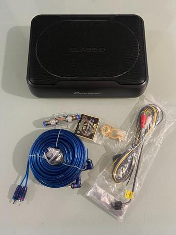 Subwoofer voor onder de stoel beschikbaar voor biedingen