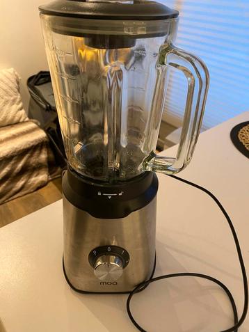 Blender met 3 standen en een pulseer stand beschikbaar voor biedingen