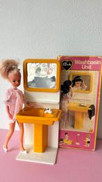 Vintage Barbie SINDY Wastafel washba unit PEDIGREE, Verzamelen, Poppen, Ophalen of Verzenden, Zo goed als nieuw, Pop