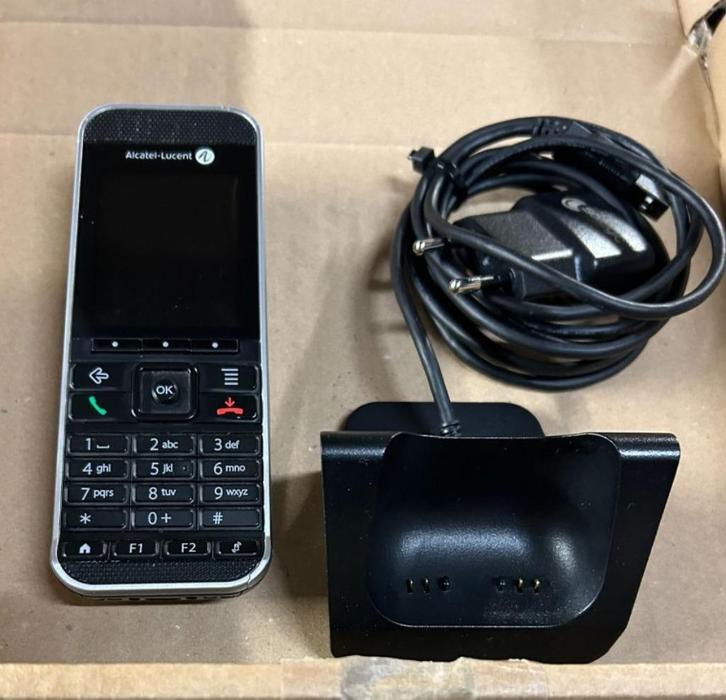 ➡️ Alcatel 8242 Dect handset Accu Clip Lader, Telecommunicatie, Vaste telefoons | Handsets en Draadloos, Refurbished, 1 handset