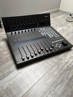Icon QCon Pro X - Zeer Goede Staat, Muziek en Instrumenten, Ophalen, Zo goed als nieuw