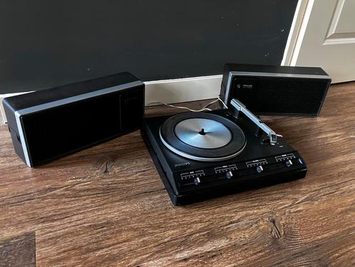 Philips Stereo 351 Draagbare Platenspeler Jaren 80, Audio, Tv en Foto, Platenspelers, Gebruikt, Platenspeler, Philips, Ophalen of Verzenden