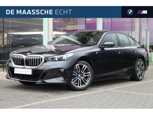 BMW 5 Serie 520i High Executive M Sport Automaat / Panoramad, Auto's, BMW, Te koop, 5-Serie, Airconditioning, Alarm, Bochtverlichting