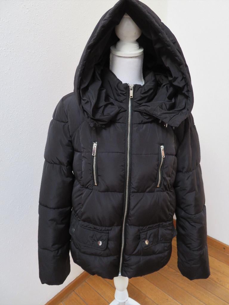 K10  YESSICA nieuwe jas met capuchon zwart M 38/40, Kleding | Dames, Jassen | Winter, Maat 38/40 (M), Nieuw, Ophalen of Verzenden