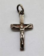 Hangertje crucifix, kruisje, klein maar fijn, Sieraden, Tassen en Uiterlijk, Antieke sieraden, Ophalen of Verzenden, Koper