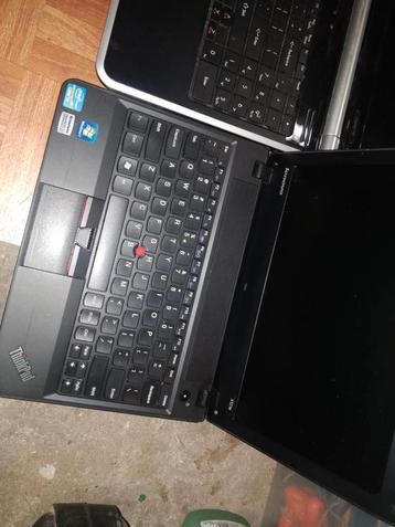 2 laptops te koop  beschikbaar voor biedingen