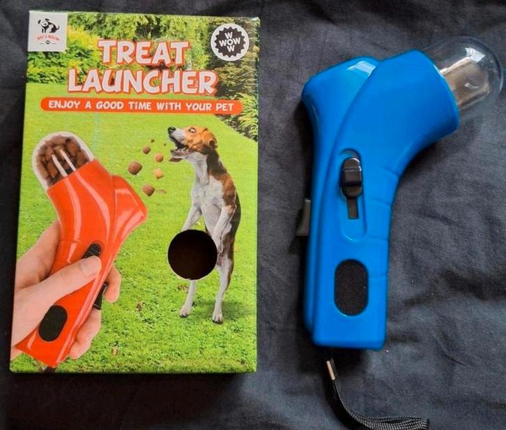 Treat Launcher: brokjes schieter, Dieren en Toebehoren, Hondenspeelgoed, Ophalen of Verzenden