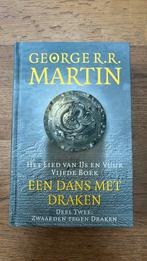 George R.R. Martin - Een dans met draken deel 2, Ophalen of Verzenden, Zo goed als nieuw, George R.R. Martin