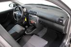 SEAT Leon 1.8-20VT Topsport | Uniek | 100% Dealer Oh | 100%, Voorwielaandrijving, 65 €/maand, Stof, Zwart