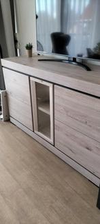 Mooie lage wandkast met verlichting., Huis en Inrichting, Kasten | Dressoirs, Ophalen, Zo goed als nieuw, 25 tot 50 cm, 150 tot 200 cm