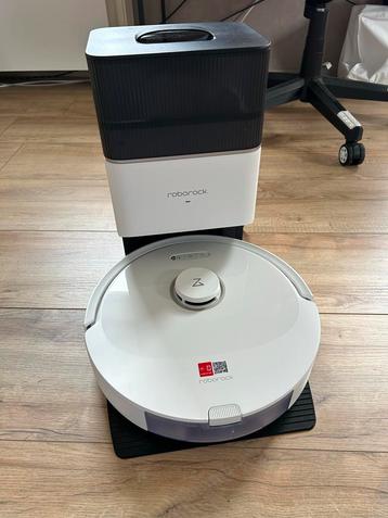 Roborock Q8 Max+ Robotstofzuiger en dweiler met Station beschikbaar voor biedingen