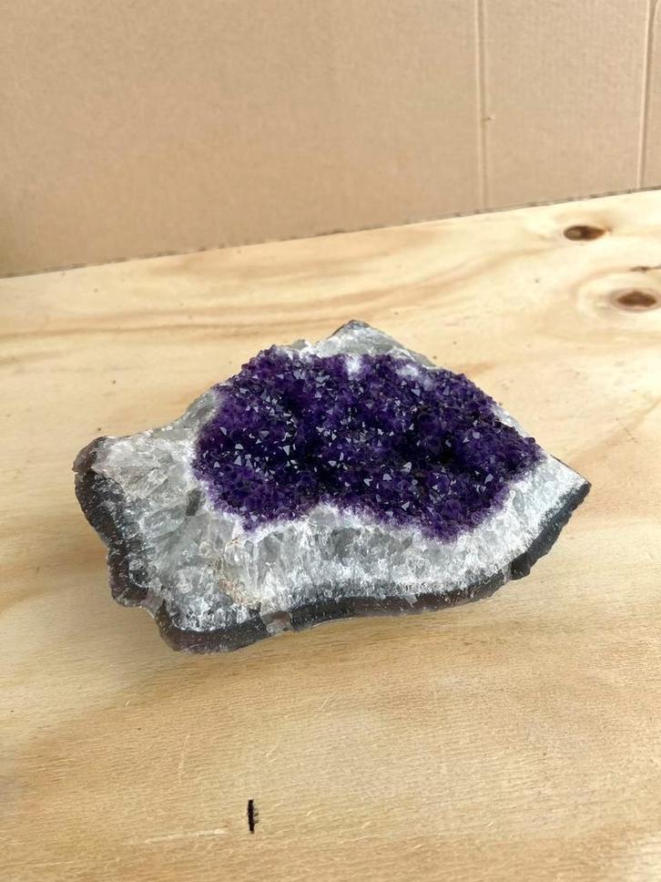 Amethist cluster Uruguay, Verzamelen, Mineralen en Fossielen, Ophalen of Verzenden