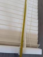 Witte jaloezieën Joe Benelli - 230 cm lang, Huis en Inrichting, Stoffering | Gordijnen en Lamellen, Ophalen of Verzenden, Zo goed als nieuw