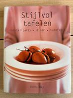 Stijlvol tafelen Donna Hay hardcover, Ophalen of Verzenden, Zo goed als nieuw