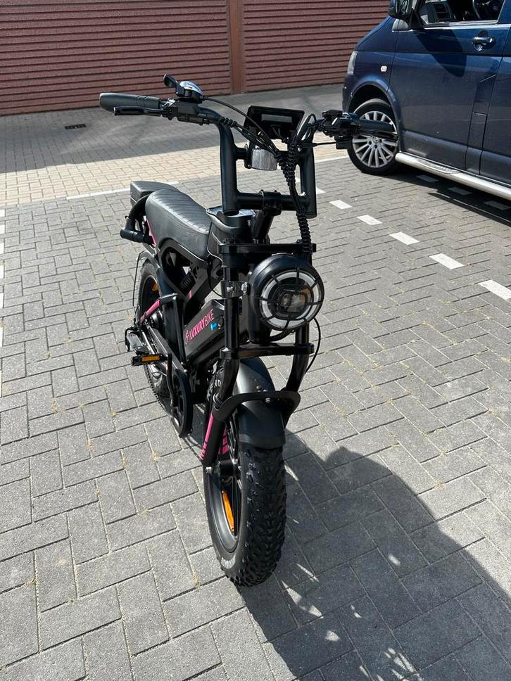 Fatbike Reparatie Nodig?, Fietsen en Brommers, Fietsaccessoires | Fietsverlichting, Achterlicht, Gebruikt, Ophalen of Verzenden