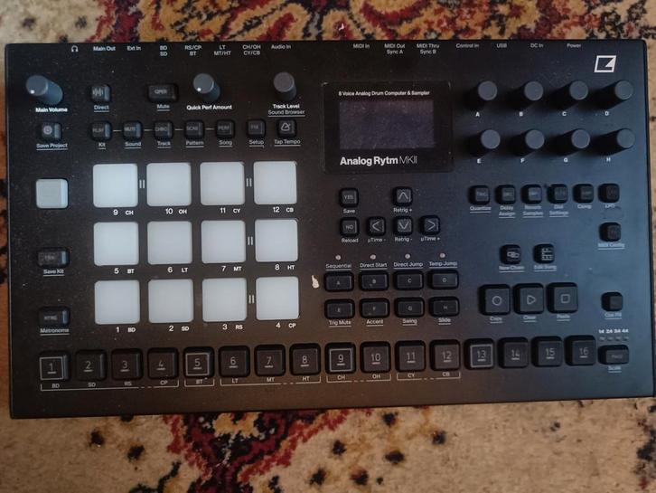 Elektron Analog Rytm MkII, Muziek en Instrumenten, Drumcomputers, Zo goed als nieuw, Overige merken, Ophalen