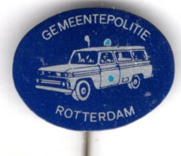 Gemeentepolitie Rotterdam blik speldje ( B_234 ), Verzamelen, Speldjes, Pins en Buttons, Zo goed als nieuw, Speldje of Pin, Transport