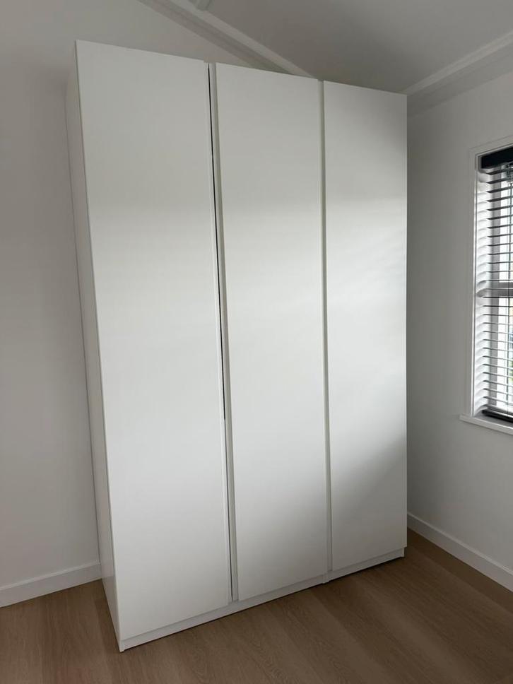Ikea pax kast 150 cm breed, 236 cm hoog, 58 cm diep, Huis en Inrichting, Kasten | Kledingkasten, Zo goed als nieuw, 200 cm of meer