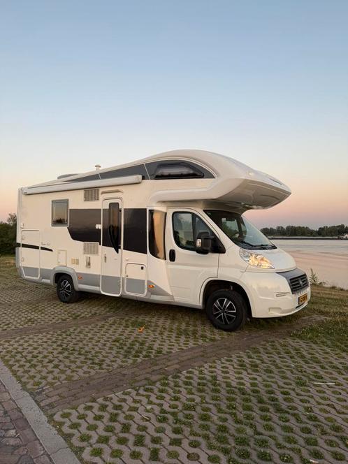 Instapklare ruime complete familie camper Elnagh Prince 55L, Caravans en Kamperen, Campers, Particulier, Half-integraal, tot en met 4