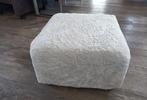 Poef/hocker met witte teddy stof, Ophalen, Zo goed als nieuw, Vierkant, Stof
