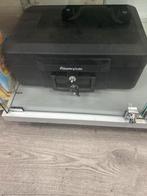 SentrySafe Brandwerende en waterdichte kluis met sleutelslot