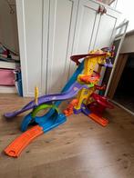 Toet Toet Stuntbaan, Ophalen, Zo goed als nieuw, 2 tot 4 jaar