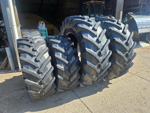 Trelleborg 600/65R38 en 480/65R28. Mooie set!, Zakelijke goederen, Agrarisch | Onderdelen | Banden, Velgen en Assen, Ophalen