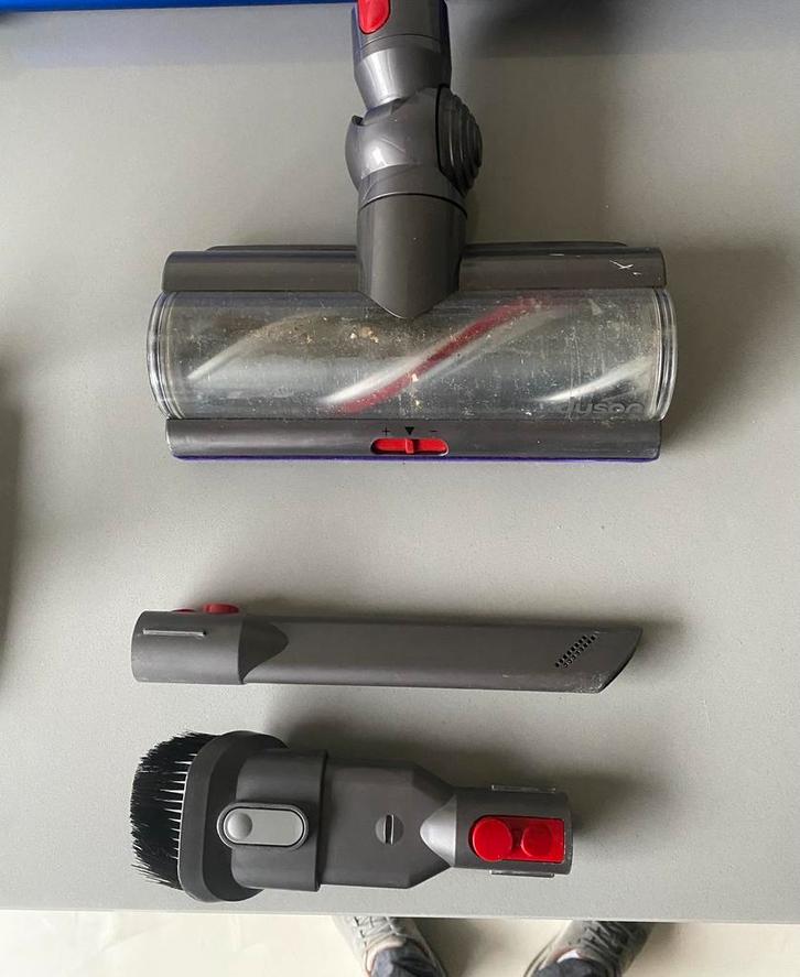 Dyson stofzuiger onderdelen, hulpstukken, oplaadunit, Witgoed en Apparatuur, Stofzuigers, Gebruikt, Stofzuiger, Ophalen