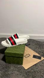 Gucci slippers wit, Ophalen of Verzenden, Overige maten, Wit