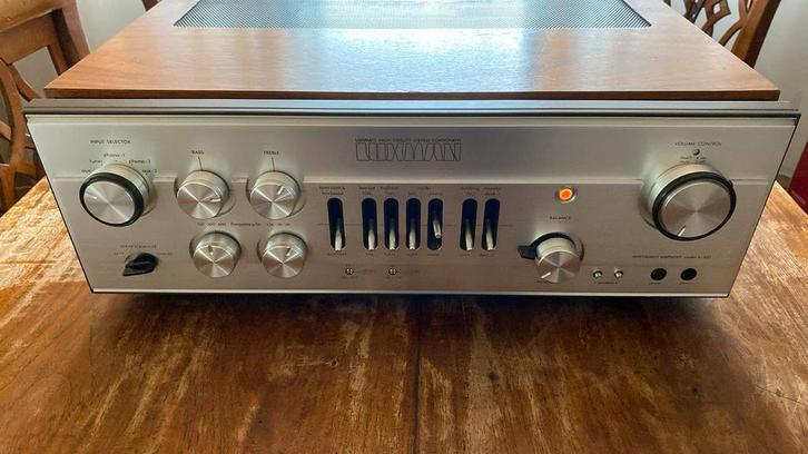 Luxman L-100U versterker, Audio, Tv en Foto, Versterkers en Receivers, Zo goed als nieuw, Stereo, Overige merken, Ophalen of Verzenden