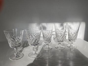 5 kristallen wijnglazen / cocktailglazen (eind jaren 50) beschikbaar voor biedingen