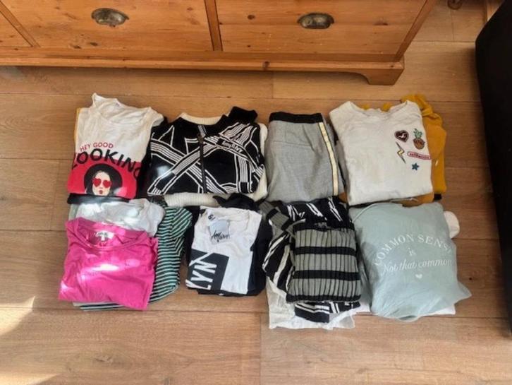 Kledingpakket dames XS, Kleding | Dames, Dames-kledingpakketten, Zo goed als nieuw, Maat 34 (XS) of kleiner, Ophalen of Verzenden