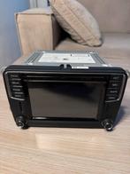 Volkswagen 5C0 035 680 E + SD Card, Auto diversen, Autoradio's, Ophalen, Zo goed als nieuw