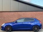 Alfa Romeo Giulietta 1.4 T Distinctive Lusso | NL-AUTO!, 65 €/maand, Stof, 4 cilinders, Blauw