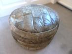 Vintage leren poef olijfgroen, Gebruikt, Rond, Ophalen of Verzenden, 50 tot 75 cm