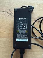 Phylion acculader, Ophalen of Verzenden, Gebruikt