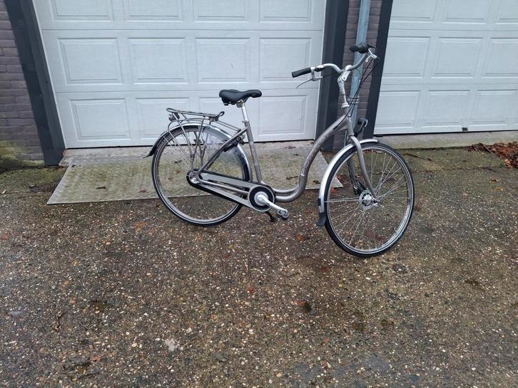 Damesfiets Merk extra lage instap, Fietsen en Brommers, Fietsen | Dames | Moederfietsen, Zo goed als nieuw, Overige merken, 47 tot 50 cm