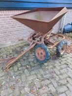 Kunstmeststrooier oldtimer, opknappertje, Ophalen