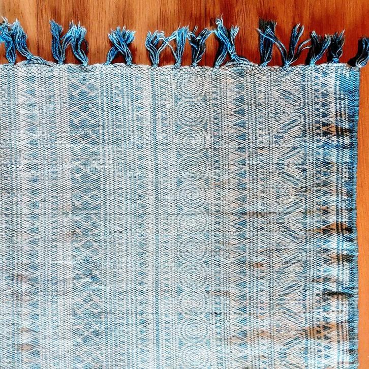 Blauw/wit katoen vloerkleed Sissy Boy kelim 140 x 200 cm, Huis en Inrichting, Stoffering | Tapijten en Kleden, Gebruikt, 100 tot 150 cm