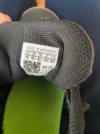 Adidas zaalschoenen (NON Marking), Ophalen of Verzenden, Zo goed als nieuw, Adidas, Sportschoenen
