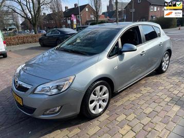 Opel Astra 1.4 Cosmo / CNG aardgas beschikbaar voor biedingen